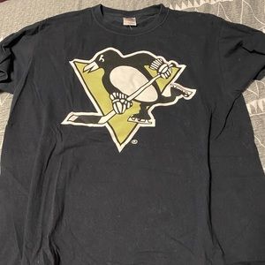Pittsburgh Penguins shirt